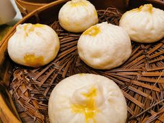 蟹黄蟹肉包-留芳·文旅古月楼(老街店)