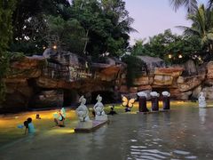 -海口观澜湖火山温泉谷