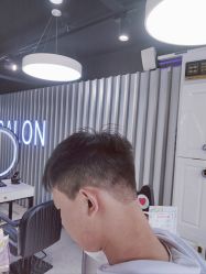 短发-丝语萱形象