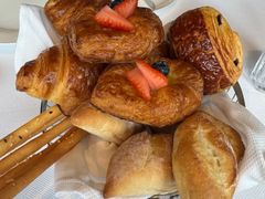 -AZUR聚(香格里拉饭店)