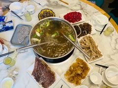 -正宗贵州二嫂黄牛肉馆(青村店)