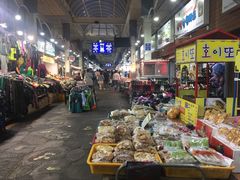 -西归浦每天偶来市场
