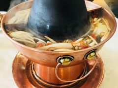 紫铜菌汤锅底-东来顺饭庄(天坛店)