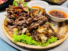 手撕小羊腿-宴小馆·小海鲜青岛菜(五四广场店)