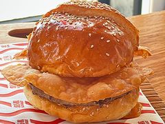 煎饼果子汉堡-悠航SLOWBOAT(三里屯店)