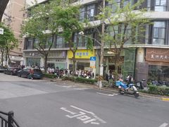 -玛格萝妮比萨屋(陆家浜路店)
