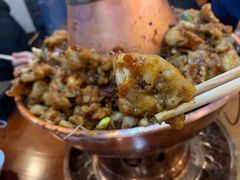 二哥芋儿蛙-炉小二铜锅牛蛙•川湘菜(三里屯店)