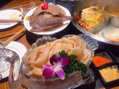 -佬土鹅肠火锅(扬中步行街店)