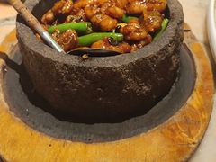 石锅杭椒牛蛙-桂满陇-西湖船宴(西单大悦城店)