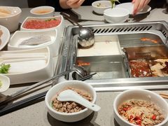 -海底捞火锅(新松江路店)