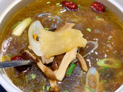 -小蓝鲸湖北菜(八一路店)