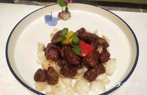 Mint Snowflake Beef
