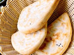 月牙烧饼-淳澄水盆羊肉