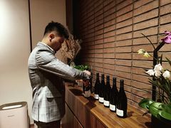 -肆海小川菜酒馆Wine Bistro (青年路店)