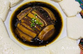 Tai Chi Braised Pork