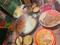 -周小明火锅(黑金冠社区店)