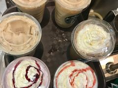 -星巴克(上海虹桥南丰城办公楼店)