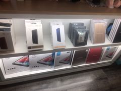 -爱畅享华为苹果手机维修服务(虹口龙之梦店)