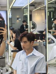 -藤野造型烫发染发