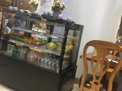 面包甜点陈列柜-芒果爆爆(东海缤纷店)