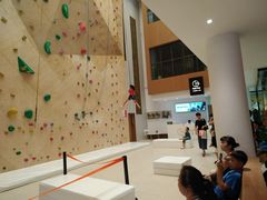 -ROCKPLUS攀岩馆(环宇城店)