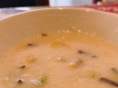 顺德鱼茸粥-点都德(广州白云山景区南门店)