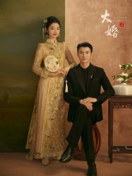 -雪中彩影婚纱摄影·微光艺术中心