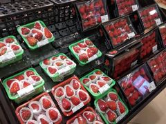 草莓-王府井百货(总府店)