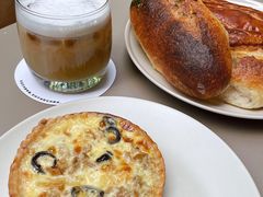 -老梦面包CHEZMOREL(麦子店)