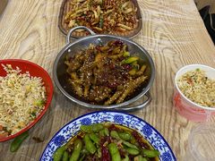 -江城燕子大排档(江汉路步行街店)