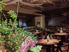 -肆海小川菜酒馆Wine Bistro (青年路店)