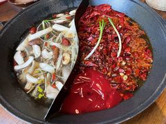 -萍姐火锅·公路夜市(武汉首店)