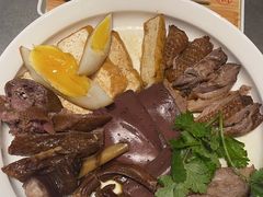 -潮界(LU·ONE凯德晶萃广场店)