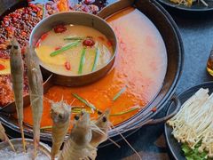 -渝涯重庆豆花老火锅(中赢国际店)