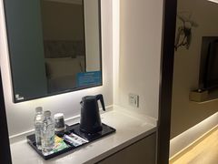 -白玉兰酒店(上海田子坊马当路地铁站店)