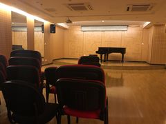 -柏斯音乐艺术中心·钢琴·吉他(上音店)