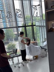 -DK SALON连锁专业烫染接发店