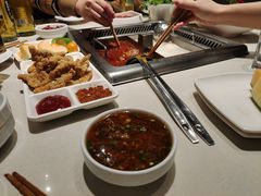 -海底捞火锅(杭州庆春路夜宵主题店)