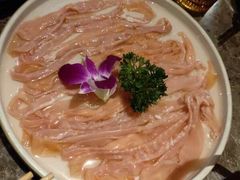 -三人行骨头王火锅(长寿店)