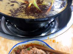 芋儿鸡-石灰市毛记烧鸡公(解放碑店)