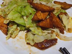 包包菜炒馕-巴依老爷·新疆美食(上城区天城路店)