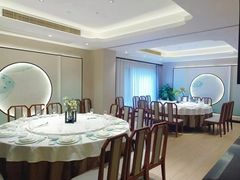 -绿杨春·淮扬宴(庐山路店)