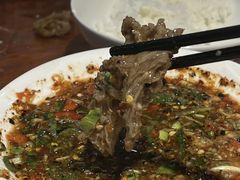 -汤锅大王(新平曹苏黄牛汤锅有限公司)