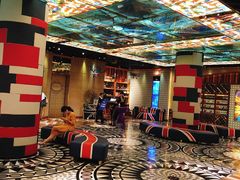 -K+全国连锁KTV(绿地缤纷天地店)