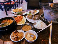 -韩风烤牛肉冷面店