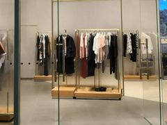 -Max Mara(燕莎奥特莱斯店)