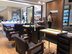 -Mentor Hair Salon