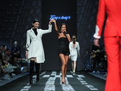-欢乐海岸椰林沙滩-2025湾区超级灯会