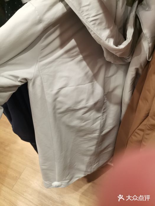 优衣库(郑州丹尼斯大卫城店)图片