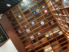 -外研书店(北京外国语大学西校区北外国际大厦店)